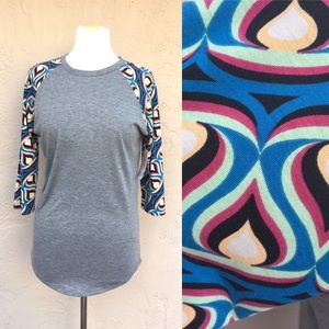 ⬇️ $20 NWT LuLaRoe Randy Baseball Tee Grey Blue